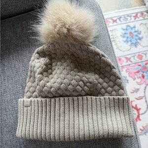 Lululemon Athletica Beige Knit Beanie